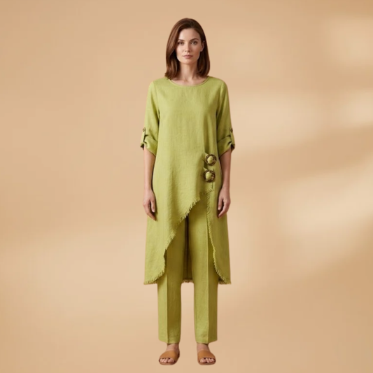 Women's Two-Piece Set with Breathable Fabric and Relaxed Fit