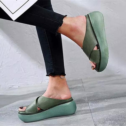 Comfortable Cross-Strap Slip-On Sandals for Women