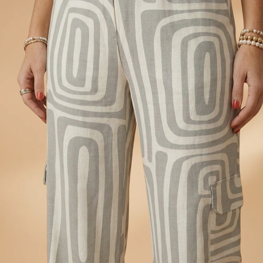 Women's Two-Piece Set with Geometric Print and Belt