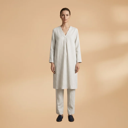 Women's Stylish Set with Lightweight Fabric and Flattering Cut