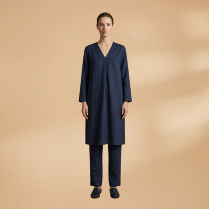 Women's Stylish Set with Lightweight Fabric and Flattering Cut
