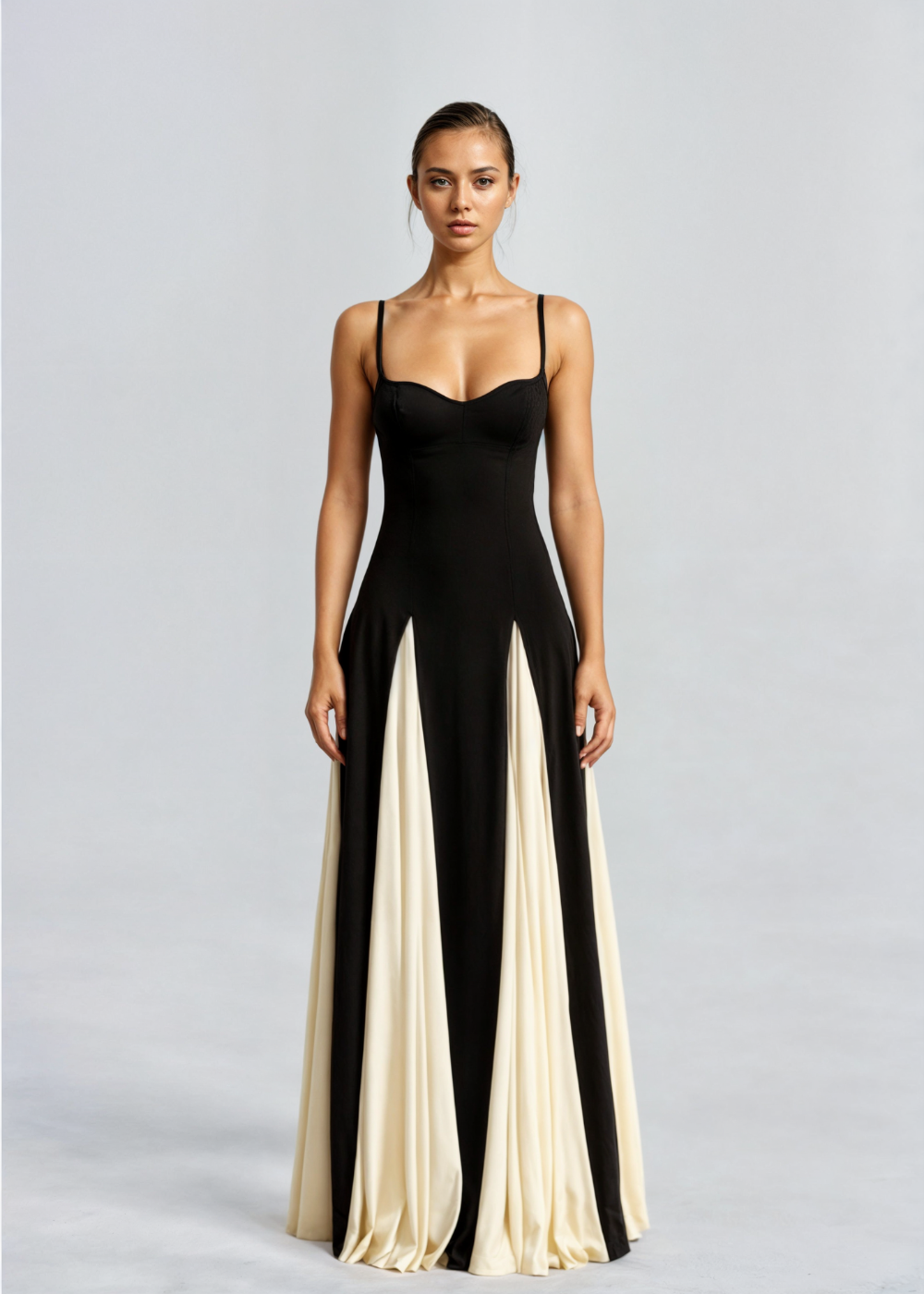 Women's Elegant Sweetheart Maxi Dress – Fitted Bodice, Two-Tone Formal Style