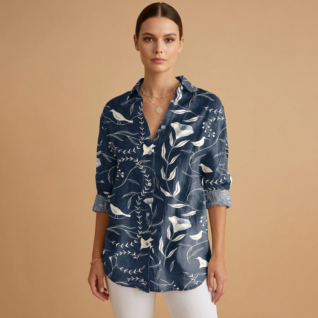 Women’s Blouse with Collar and Button Fastening