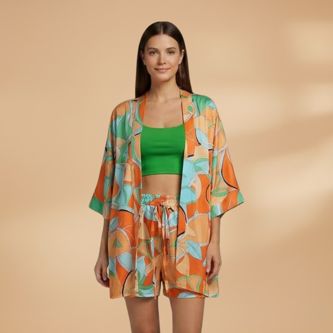 Women’s Fashion Set with Jacket and Matching Shorts