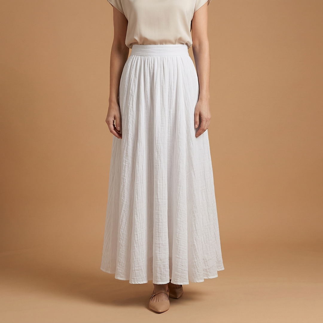 Women’s Long Skirt with Flowing Cut and Simple Drape