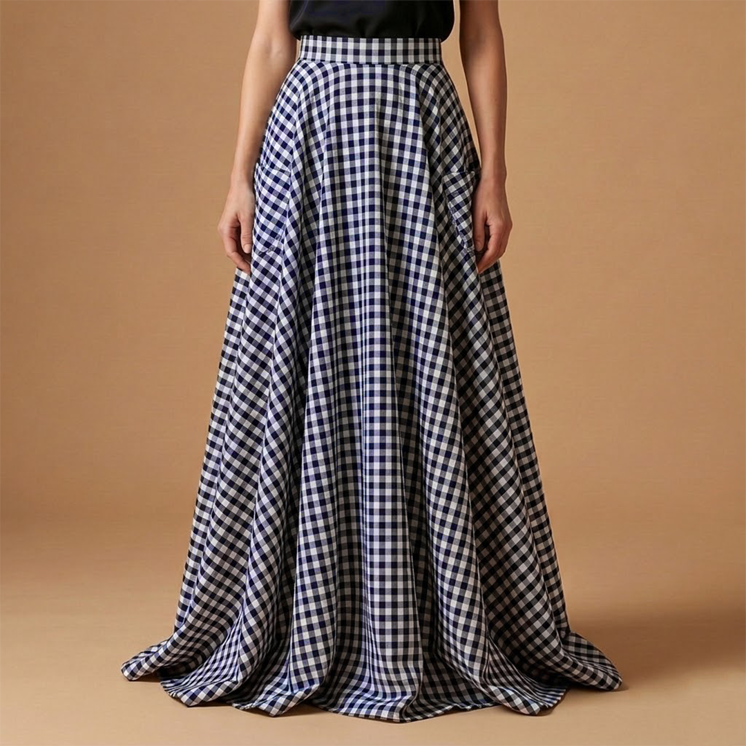 Women’s Skirt with Adjustable Length and Woven Design