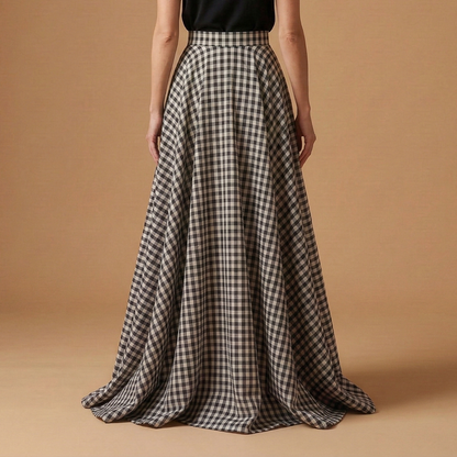 Women’s Skirt with Adjustable Length and Woven Design