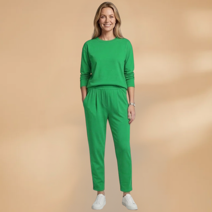 Women’s Two-Piece Set with Round Neck and Tapered Trousers