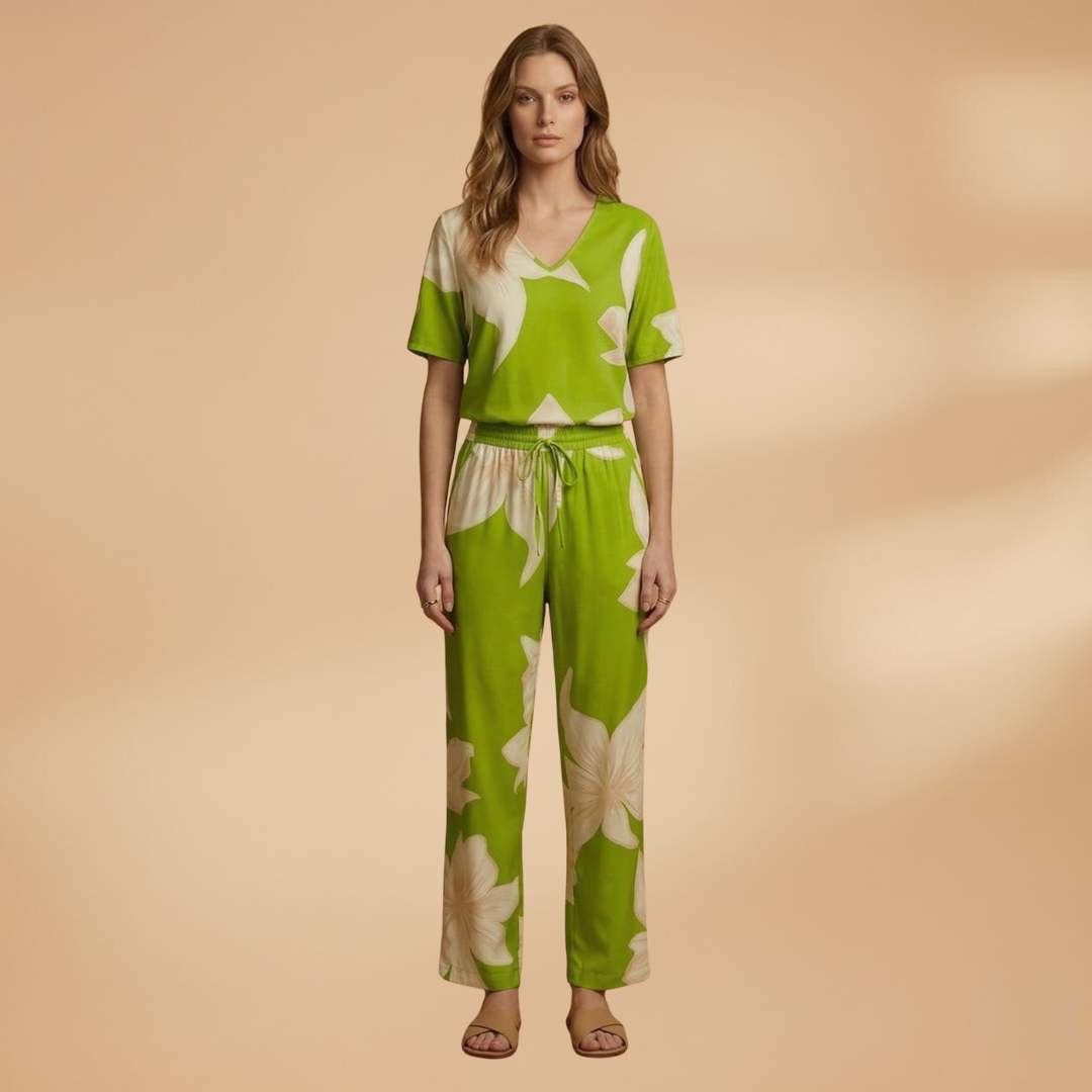Women’s Two‑Piece Set with Floral Top and Wide Trousers