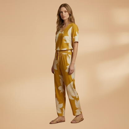 Women’s Two‑Piece Set with Floral Top and Wide Trousers