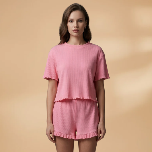 Women’s Loungewear Set with Ruffle Details and Ribbed Surface
