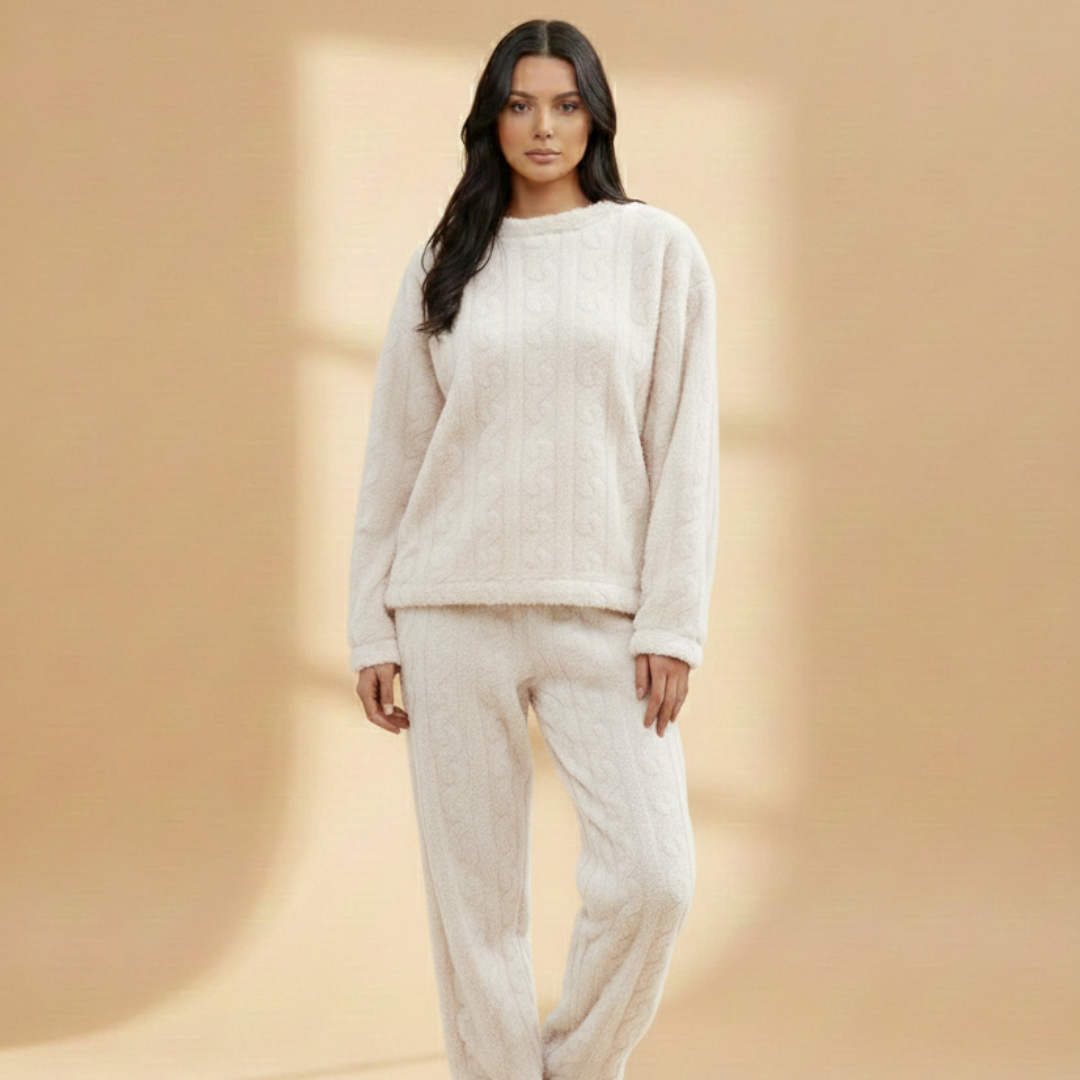 Women’s Pyjama Set with Long Sleeves and Elastic Waist