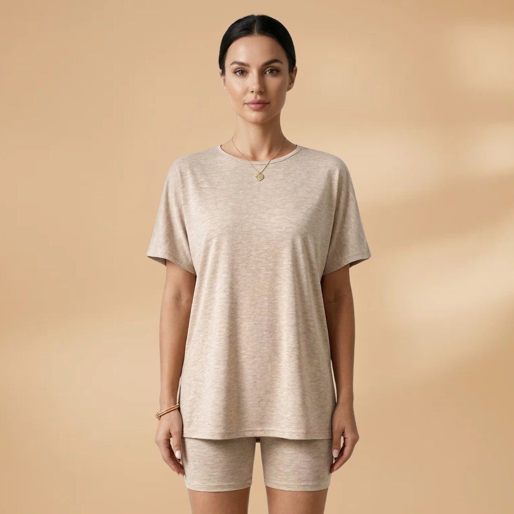 Women’s T-Shirt and Shorts Set with Relaxed Fit and Leopard Print