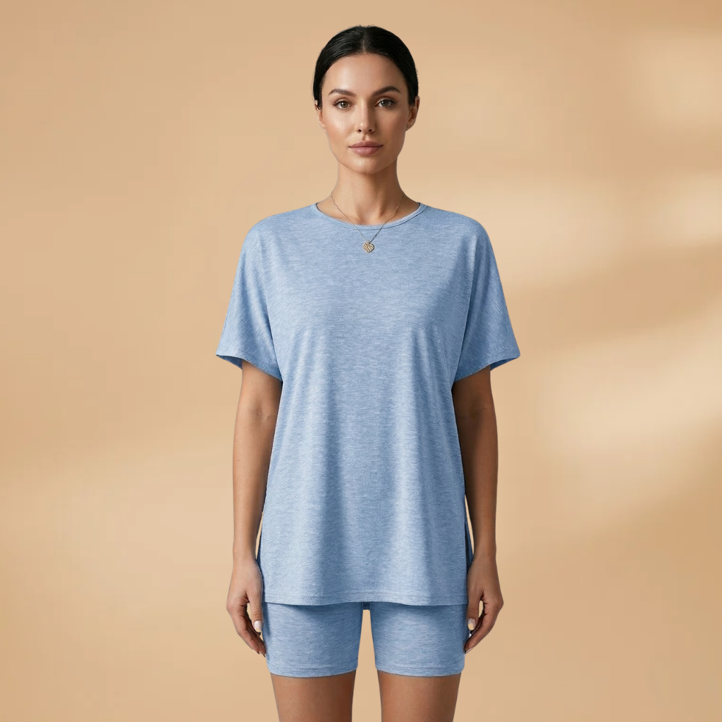 Women’s T-Shirt and Shorts Set with Relaxed Fit and Leopard Print