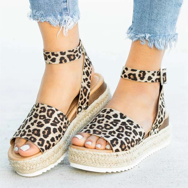 Stylish and Comfortable Sandals for Women | Eva
